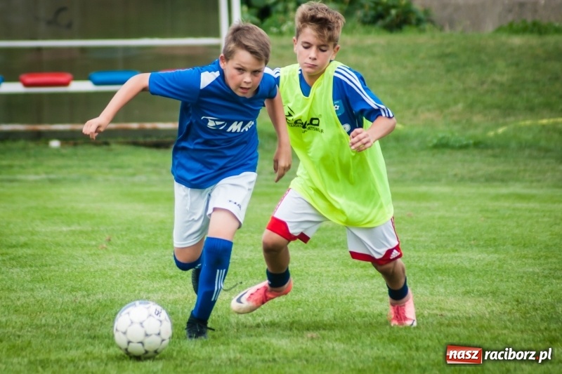 Zdjęcie w galerii na portalu naszraciborz.pl: Kadra Podokręgu Katowice wygrała turniej im. Zbigniewa Oszka wiadomości z regionu