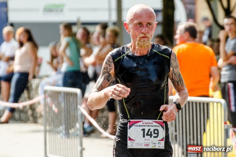 Zdjęcie w galerii na portalu naszraciborz.pl: Wysiłek, litry potu, radość i satysfakcja - oblicza III Rafako Półmaratonu  wiadomości z regionu