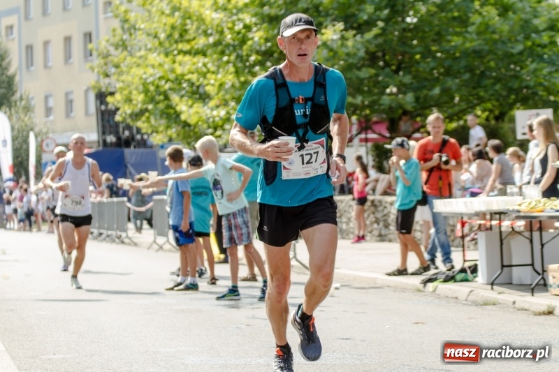Zdjęcie w galerii na portalu naszraciborz.pl: Wysiłek, litry potu, radość i satysfakcja - oblicza III Rafako Półmaratonu  wiadomości z regionu