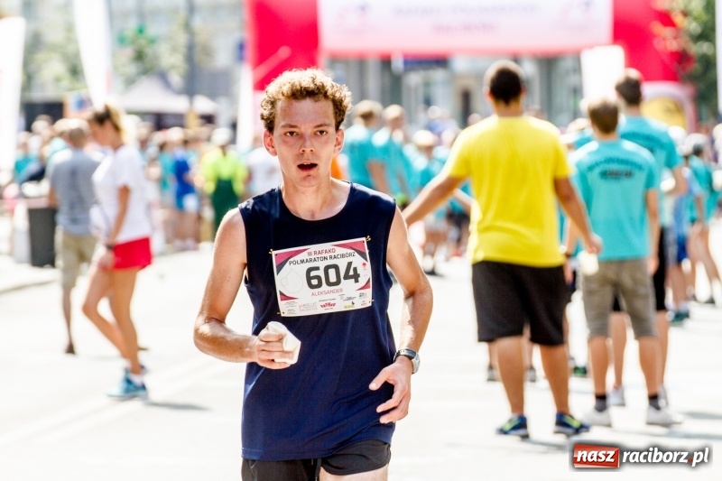 Zdjęcie w galerii na portalu naszraciborz.pl: Wysiłek, litry potu, radość i satysfakcja - oblicza III Rafako Półmaratonu  wiadomości z regionu
