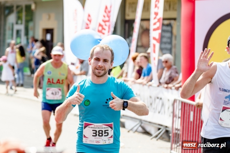 Zdjęcie w galerii na portalu naszraciborz.pl: Wysiłek, litry potu, radość i satysfakcja - oblicza III Rafako Półmaratonu  wiadomości z regionu
