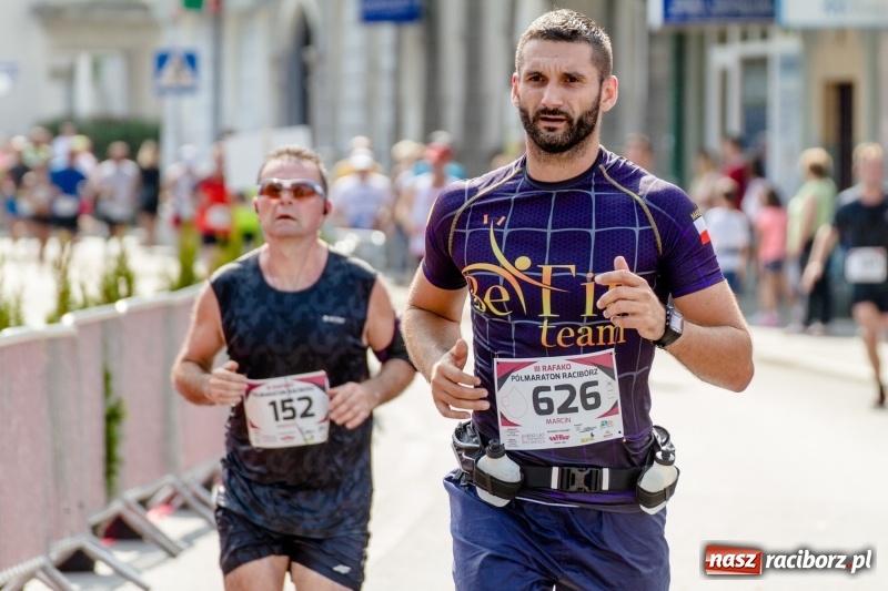 Zdjęcie w galerii na portalu naszraciborz.pl: Wysiłek, litry potu, radość i satysfakcja - oblicza III Rafako Półmaratonu  wiadomości z regionu