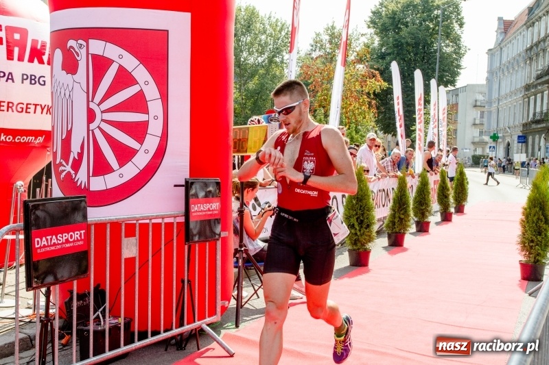 Zdjęcie w galerii na portalu naszraciborz.pl: Wysiłek, litry potu, radość i satysfakcja - oblicza III Rafako Półmaratonu  wiadomości z regionu