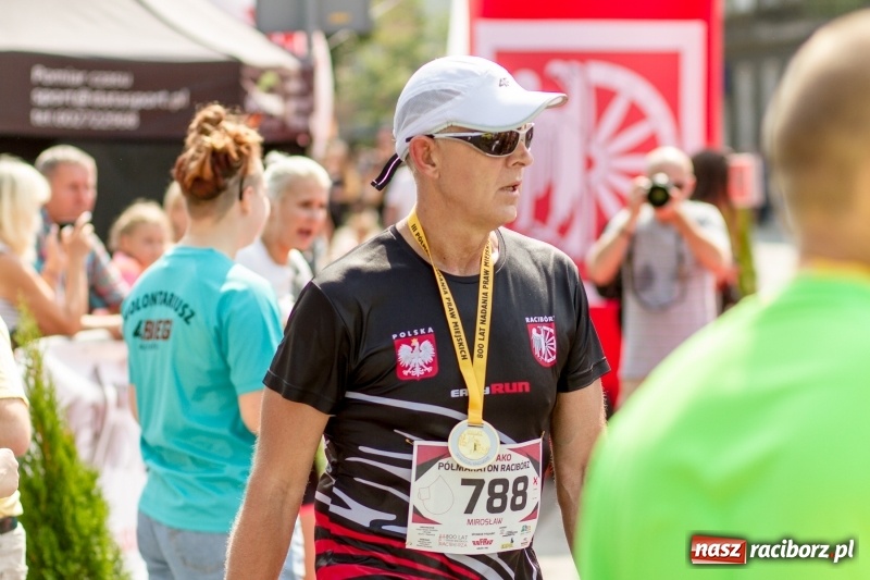 Zdjęcie w galerii na portalu naszraciborz.pl: Wysiłek, litry potu, radość i satysfakcja - oblicza III Rafako Półmaratonu  wiadomości z regionu