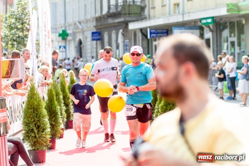 Zdjęcie w galerii na portalu naszraciborz.pl: Wysiłek, litry potu, radość i satysfakcja - oblicza III Rafako Półmaratonu  wiadomości z regionu
