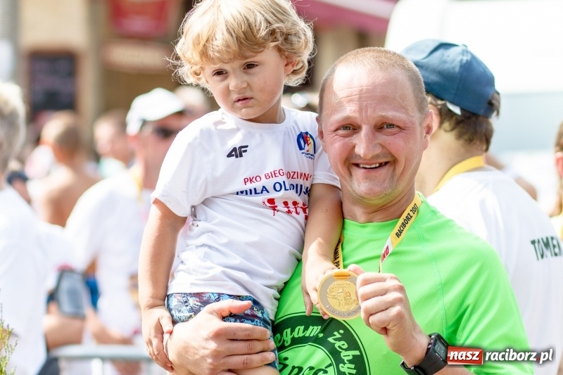 Zdjęcie w galerii na portalu naszraciborz.pl: Wysiłek, litry potu, radość i satysfakcja - oblicza III Rafako Półmaratonu  wiadomości z regionu