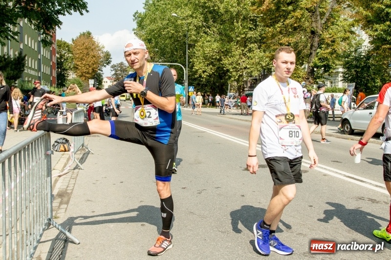 Zdjęcie w galerii na portalu naszraciborz.pl: Wysiłek, litry potu, radość i satysfakcja - oblicza III Rafako Półmaratonu  wiadomości z regionu