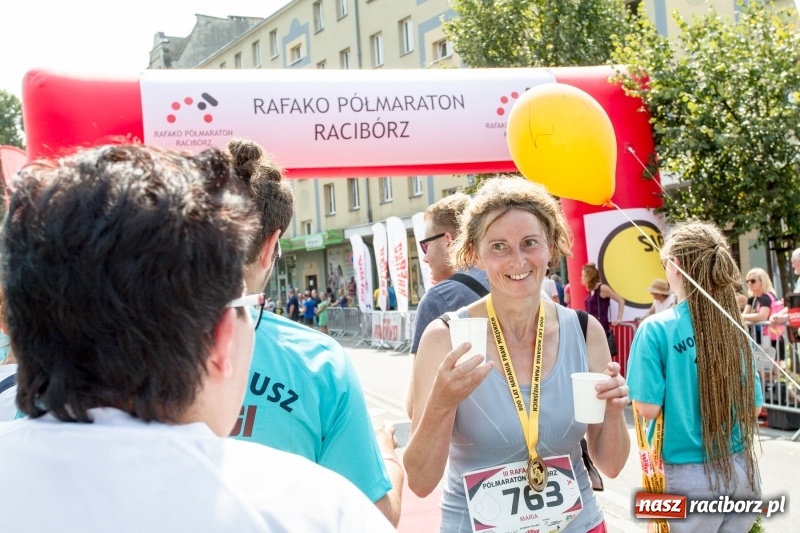 Zdjęcie w galerii na portalu naszraciborz.pl: Wysiłek, litry potu, radość i satysfakcja - oblicza III Rafako Półmaratonu  wiadomości z regionu