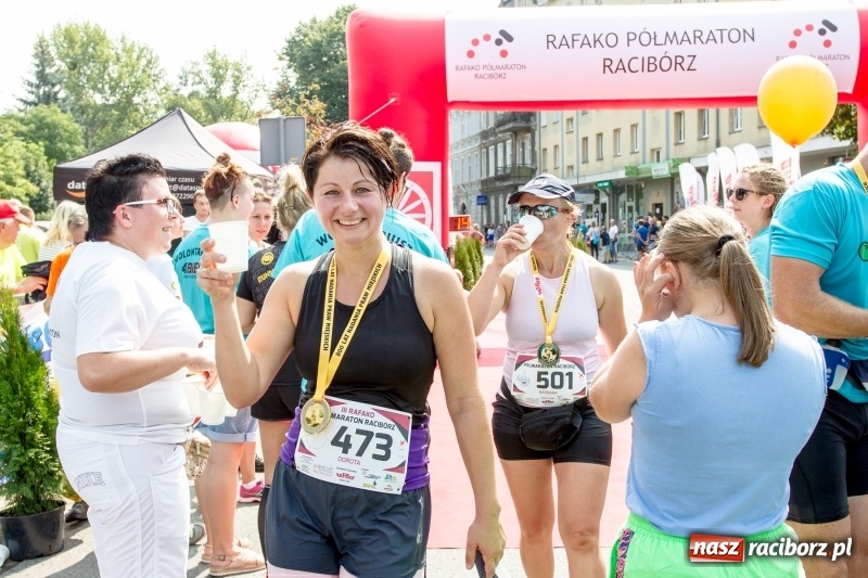 Zdjęcie w galerii na portalu naszraciborz.pl: Wysiłek, litry potu, radość i satysfakcja - oblicza III Rafako Półmaratonu  wiadomości z regionu