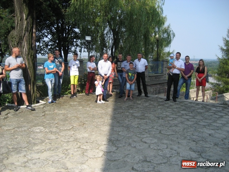 Zdjęcie w galerii na portalu naszraciborz.pl: W Kobyli uroczyście i radośnie świętowano zakończenie tegorocznych żniw wiadomości z regionu