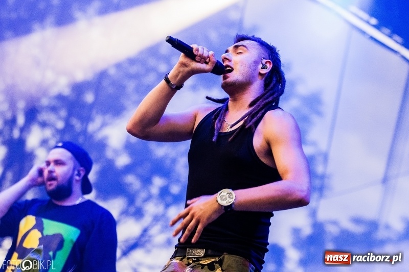 Zdjęcie w galerii na portalu naszraciborz.pl: Kamil Bednarek gwiazdą dożynek wojewódzkich w Tworkowie wiadomości z regionu