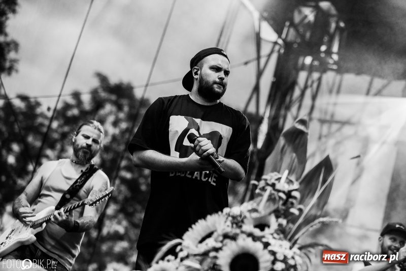 Zdjęcie w galerii na portalu naszraciborz.pl: Kamil Bednarek gwiazdą dożynek wojewódzkich w Tworkowie wiadomości z regionu