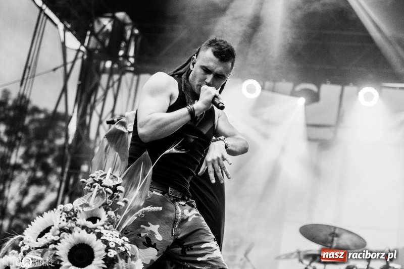 Zdjęcie w galerii na portalu naszraciborz.pl: Kamil Bednarek gwiazdą dożynek wojewódzkich w Tworkowie wiadomości z regionu