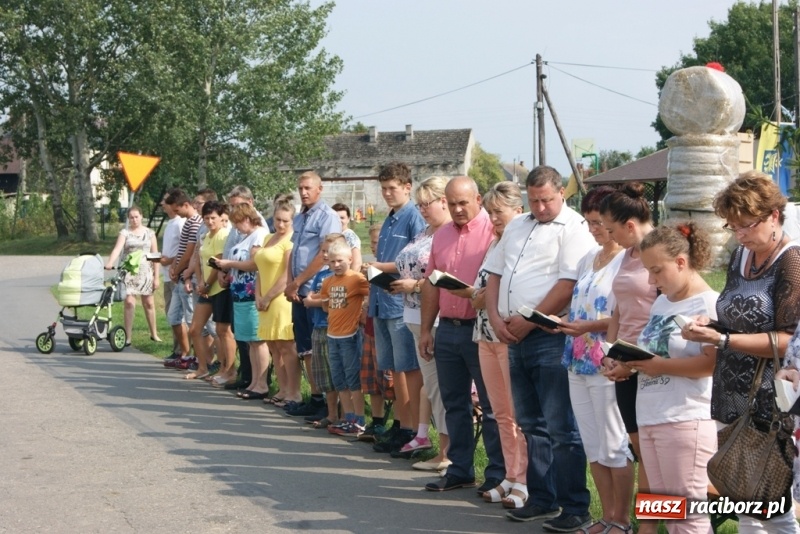 Zdjęcie w galerii na portalu naszraciborz.pl: Dożynki 2017. Lasaki zorganizowały święto plonów dla sławikowskiej parafii  wiadomości z regionu