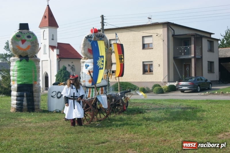 Zdjęcie w galerii na portalu naszraciborz.pl: Dożynki 2017. Lasaki zorganizowały święto plonów dla sławikowskiej parafii  wiadomości z regionu