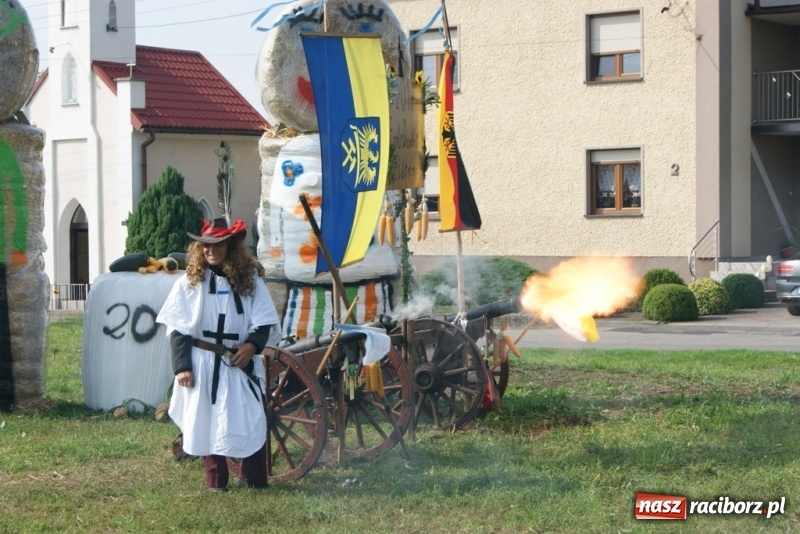 Zdjęcie w galerii na portalu naszraciborz.pl: Dożynki 2017. Lasaki zorganizowały święto plonów dla sławikowskiej parafii  wiadomości z regionu