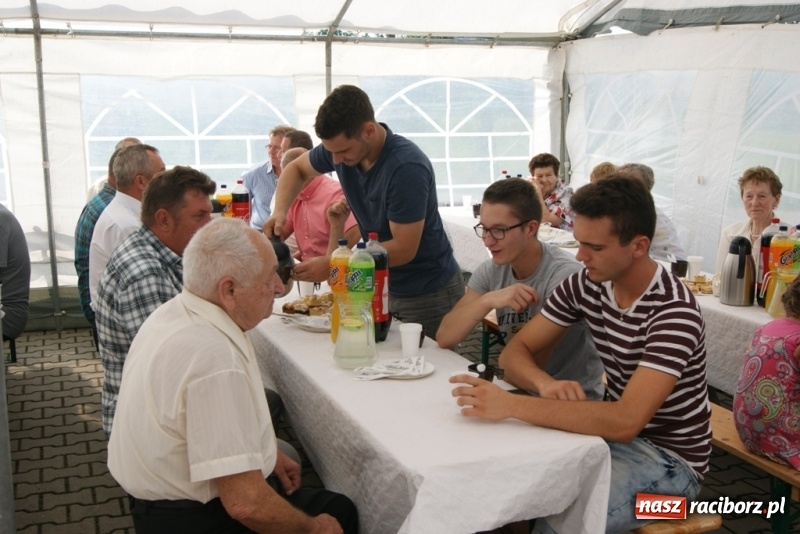 Zdjęcie w galerii na portalu naszraciborz.pl: Dożynki 2017. Lasaki zorganizowały święto plonów dla sławikowskiej parafii  wiadomości z regionu