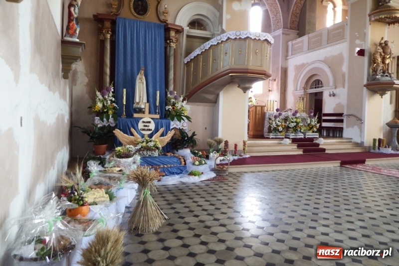 Zdjęcie w galerii na portalu naszraciborz.pl: Dożynki 2017. Lasaki zorganizowały święto plonów dla sławikowskiej parafii  wiadomości z regionu