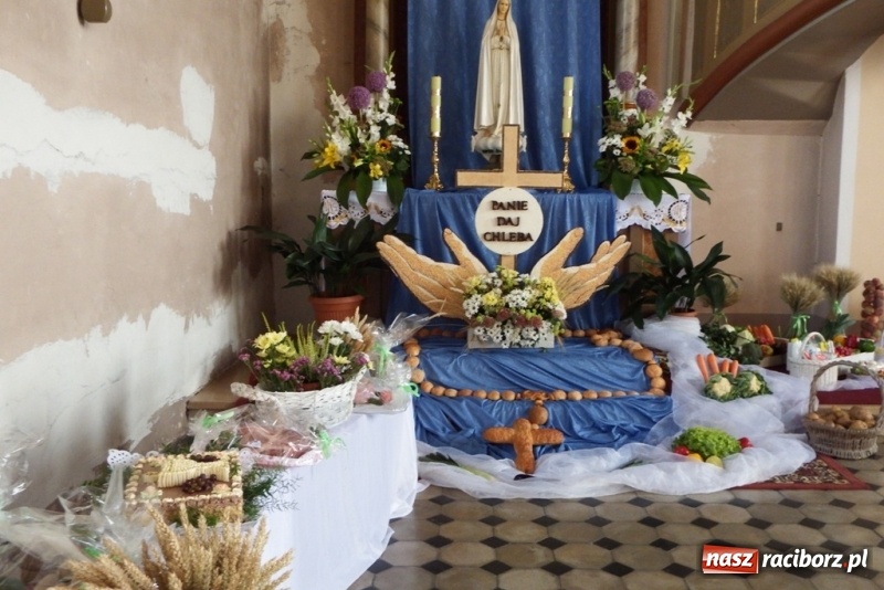 Zdjęcie w galerii na portalu naszraciborz.pl: Dożynki 2017. Lasaki zorganizowały święto plonów dla sławikowskiej parafii  wiadomości z regionu