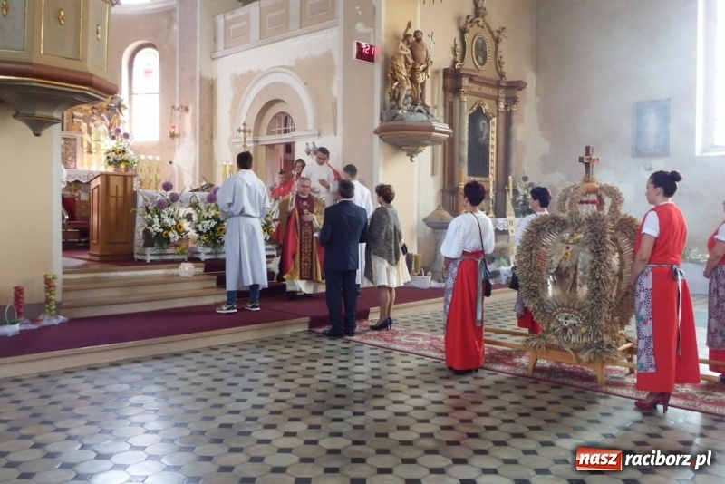 Zdjęcie w galerii na portalu naszraciborz.pl: Dożynki 2017. Lasaki zorganizowały święto plonów dla sławikowskiej parafii  wiadomości z regionu