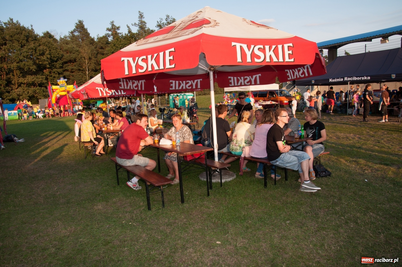 Zdjęcie w galerii na portalu naszraciborz.pl: Kuźnia Raciborska trzeci dzień świętowała 50 lat miasta wiadomości z regionu