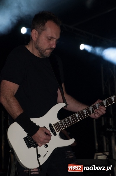 Zdjęcie w galerii na portalu naszraciborz.pl: Koncert Rafała Brzozowskiego zakończył wielkie świętowanie w Kuźni Raciborskiej  wiadomości z regionu