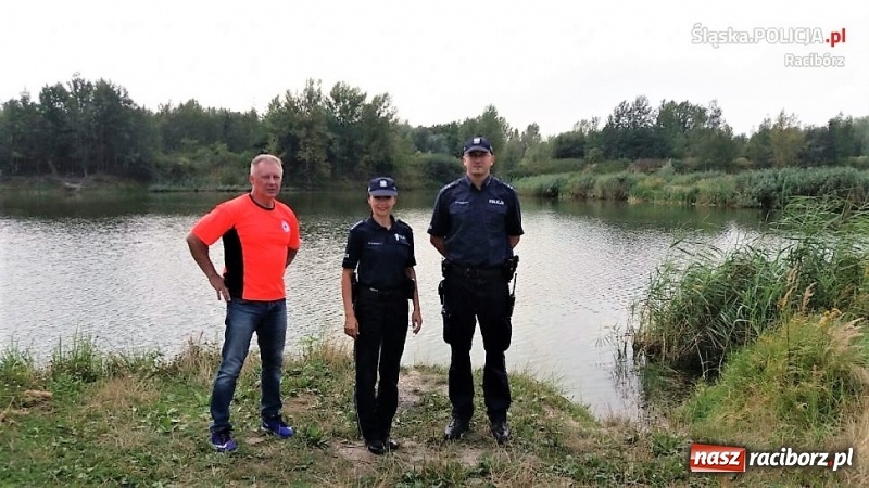 Zdjęcie w galerii na portalu naszraciborz.pl: Raciborscy dzielnicowi i ratownicy WOPR kontrolowali zbiorniki wodne wiadomości z regionu