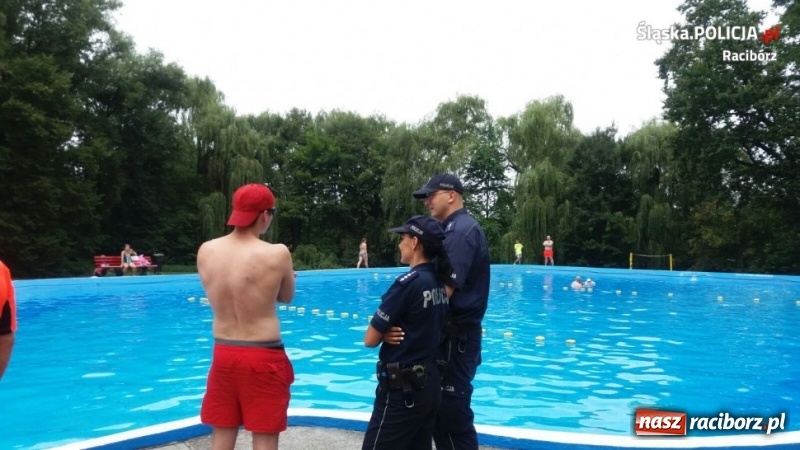 Zdjęcie w galerii na portalu naszraciborz.pl: Raciborscy dzielnicowi i ratownicy WOPR kontrolowali zbiorniki wodne wiadomości z regionu