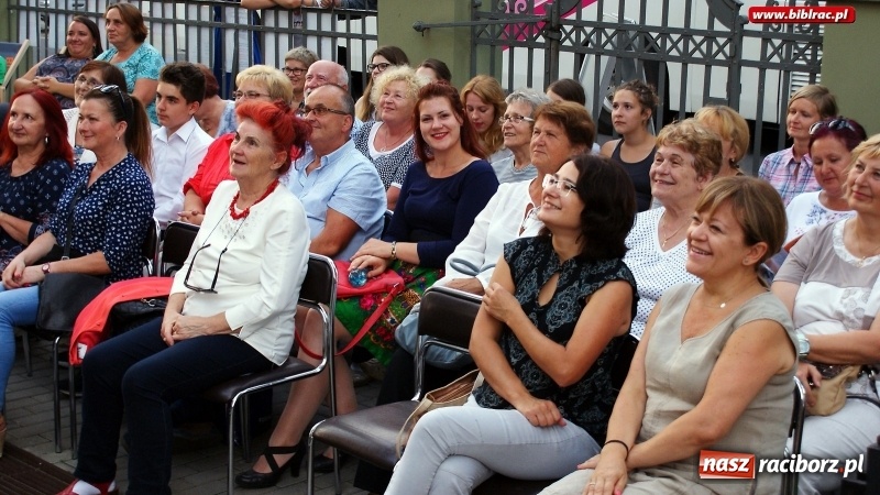 Zdjęcie w galerii na portalu naszraciborz.pl: W kancelarii dyżurnego ruchu Teatru Wodzisławskiej Ulicy  wiadomości z regionu