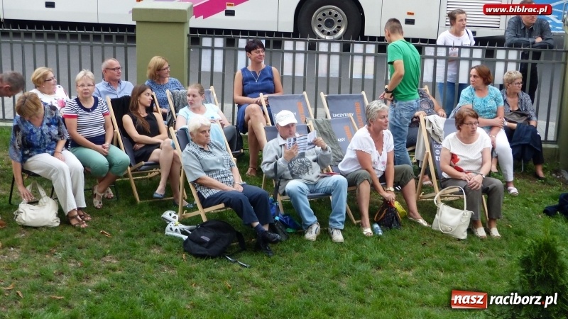 Zdjęcie w galerii na portalu naszraciborz.pl: W kancelarii dyżurnego ruchu Teatru Wodzisławskiej Ulicy  wiadomości z regionu