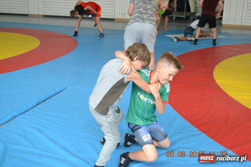 Zdjęcie w galerii na portalu naszraciborz.pl: Zapaśnicy MKZ Unia Racibórz po zgrupowaniu w Niemczech wiadomości z regionu