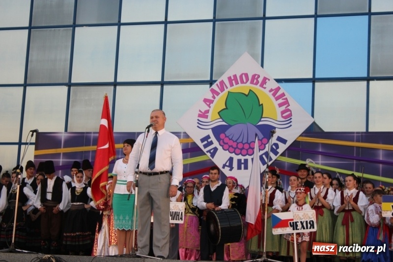 Zdjęcie w galerii na portalu naszraciborz.pl: Zespół taneczny Łężczok reprezentował Polskę na Ukrainie  wiadomości z regionu