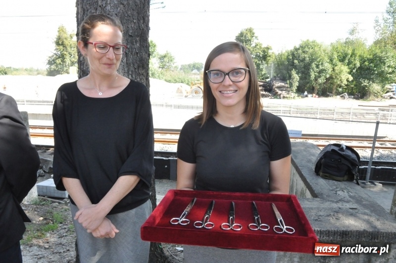 Zdjęcie w galerii na portalu naszraciborz.pl: Krzyżanowice mają nowy dworzec kolejowy wiadomości z regionu