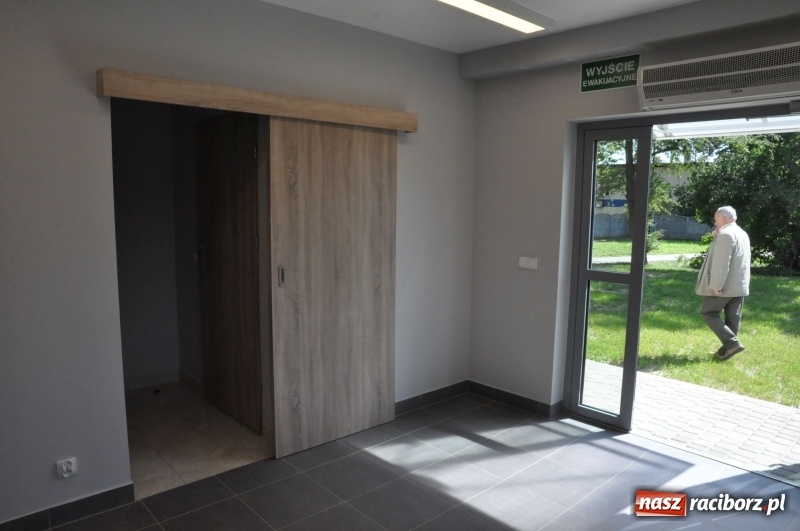 Zdjęcie w galerii na portalu naszraciborz.pl: Krzyżanowice mają nowy dworzec kolejowy wiadomości z regionu