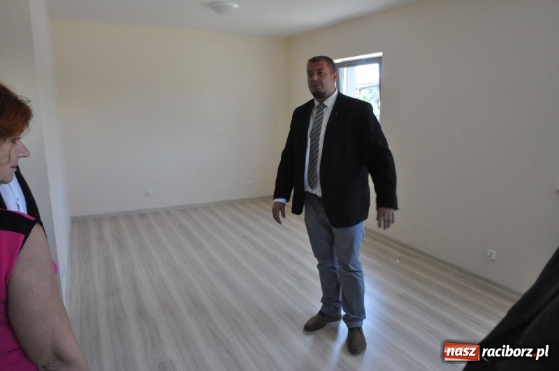 Zdjęcie w galerii na portalu naszraciborz.pl: Krzyżanowice mają nowy dworzec kolejowy wiadomości z regionu