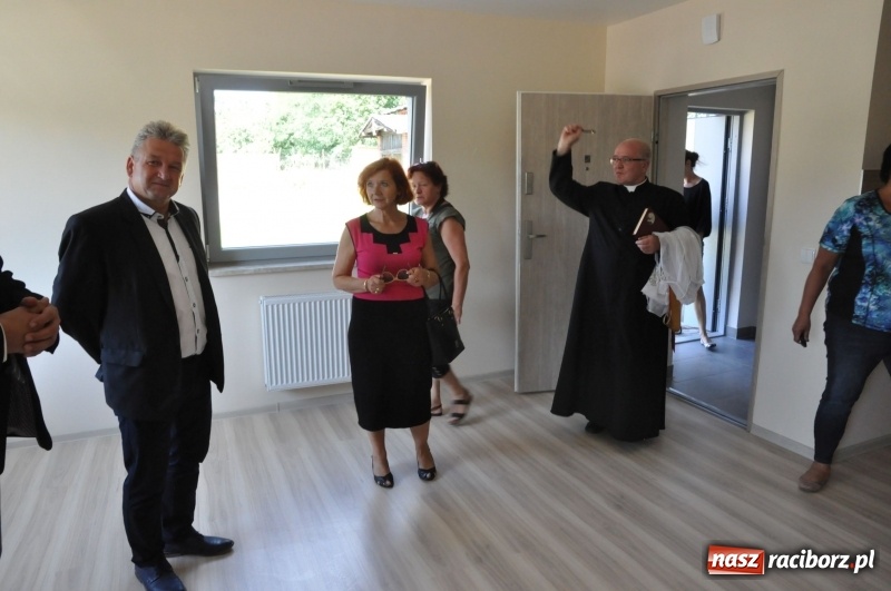 Zdjęcie w galerii na portalu naszraciborz.pl: Krzyżanowice mają nowy dworzec kolejowy wiadomości z regionu