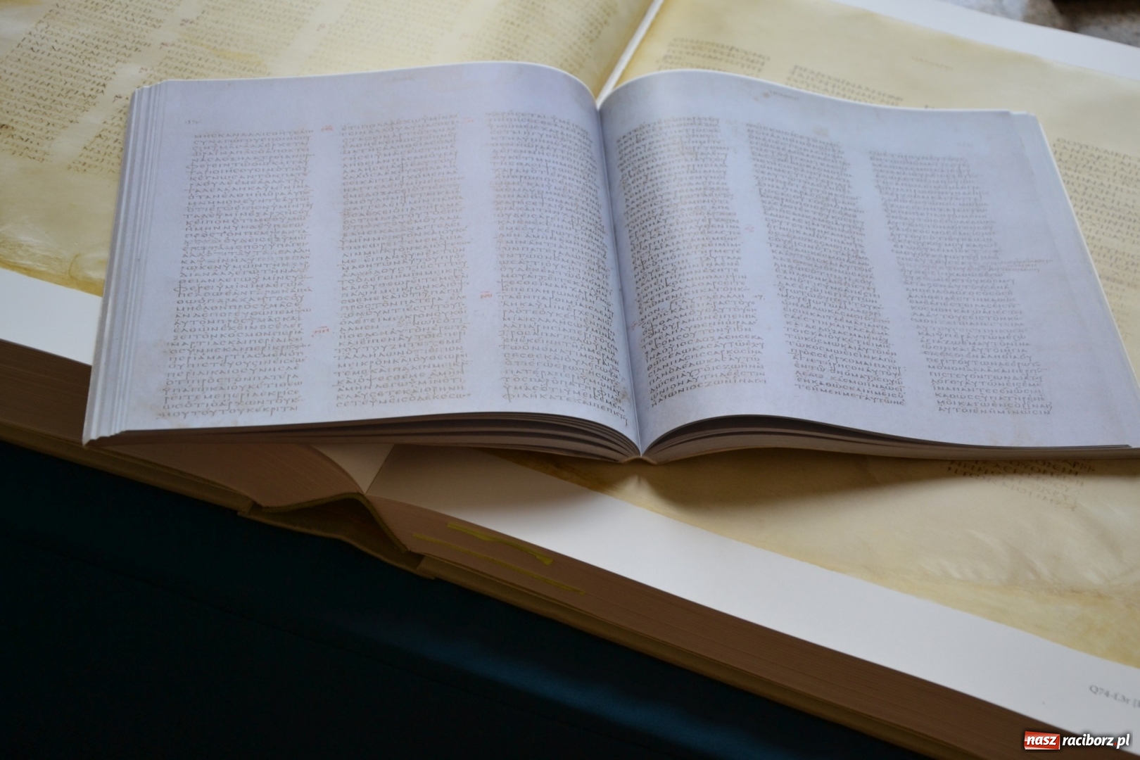 Zdjęcie w galerii na portalu naszraciborz.pl: Wystawa historii Biblii, jedyna taka w Polsce, już na Zamku Piastowskim  wiadomości z regionu