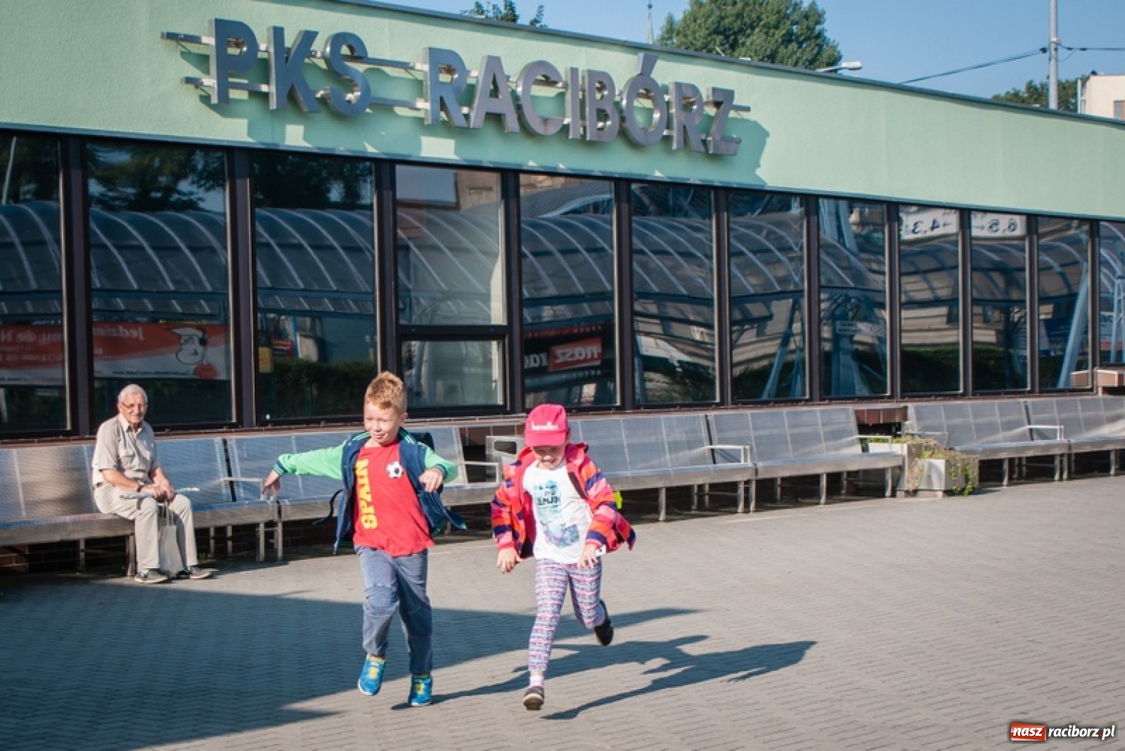 Zdjęcie w galerii na portalu naszraciborz.pl: Nowy rok szkolny – nowy rozkład jazdy. PKS Racibórz wprowadza zmiany wiadomości z regionu