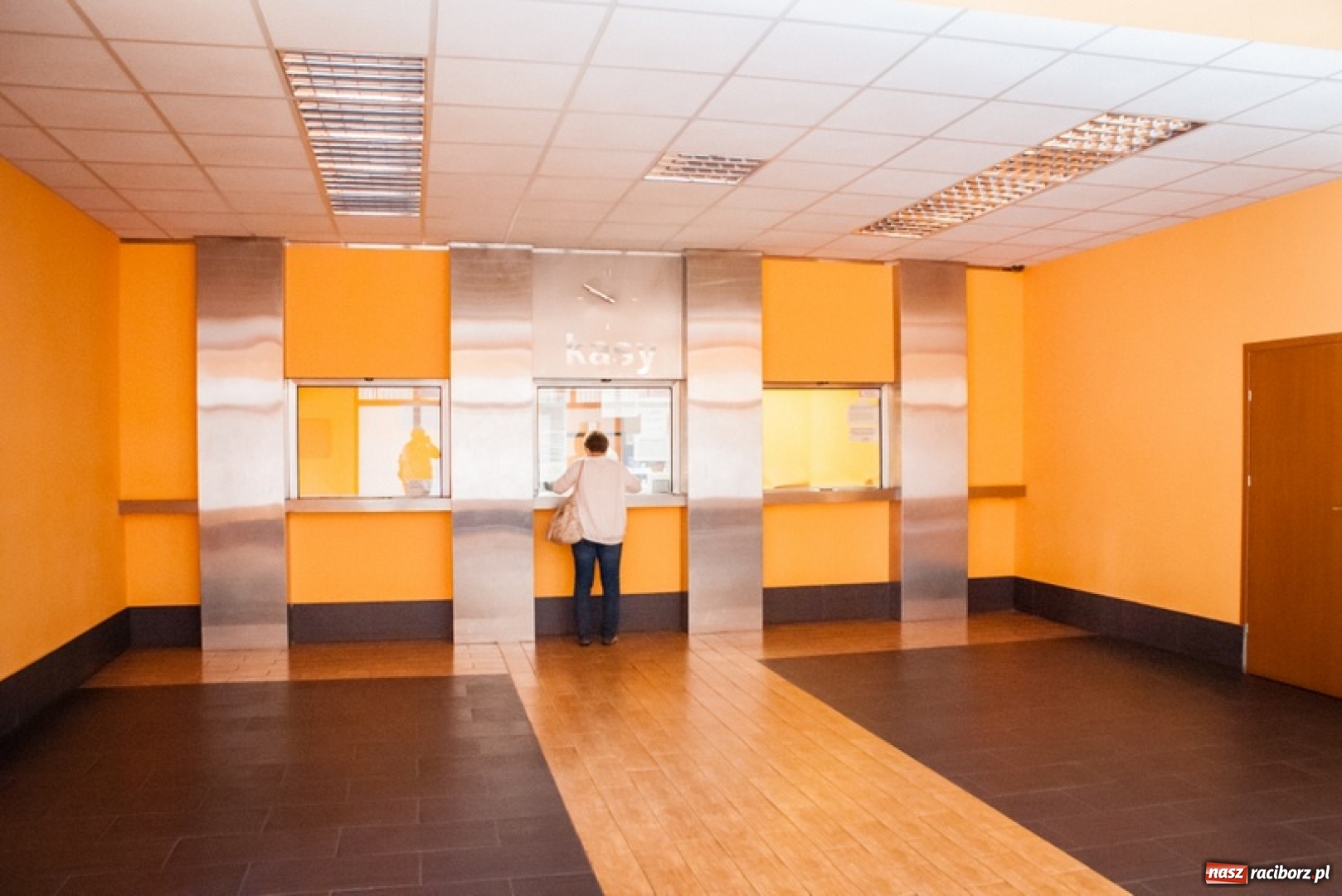 Zdjęcie w galerii na portalu naszraciborz.pl: Nowy rok szkolny – nowy rozkład jazdy. PKS Racibórz wprowadza zmiany wiadomości z regionu