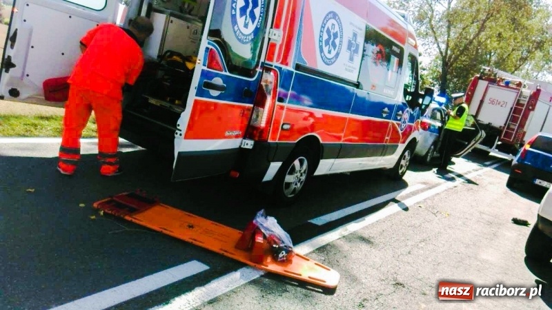 Zdjęcie w galerii na portalu naszraciborz.pl: Tragiczny wypadek na trasie Racibórz - Pietrowice Wielkie na wysokości Żerdzin wiadomości z regionu