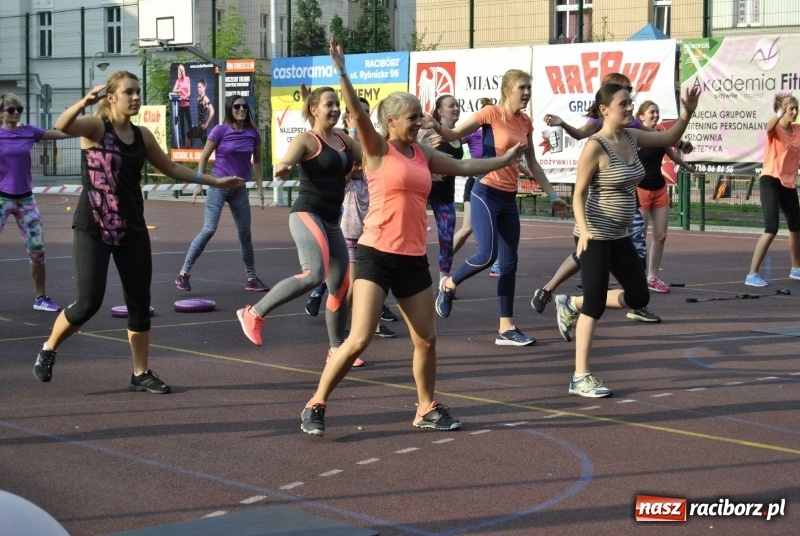 Zdjęcie w galerii na portalu naszraciborz.pl: Kolejny Fitness dla Zdrowia w wykonaniu Akademii Fitness wiadomości z regionu