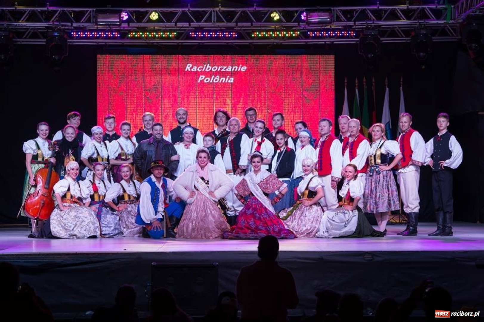 Zdjęcie w galerii na portalu naszraciborz.pl: Udany jubileuszowy rok zespołów tanecznych Stowarzyszenia Źródło wiadomości z regionu