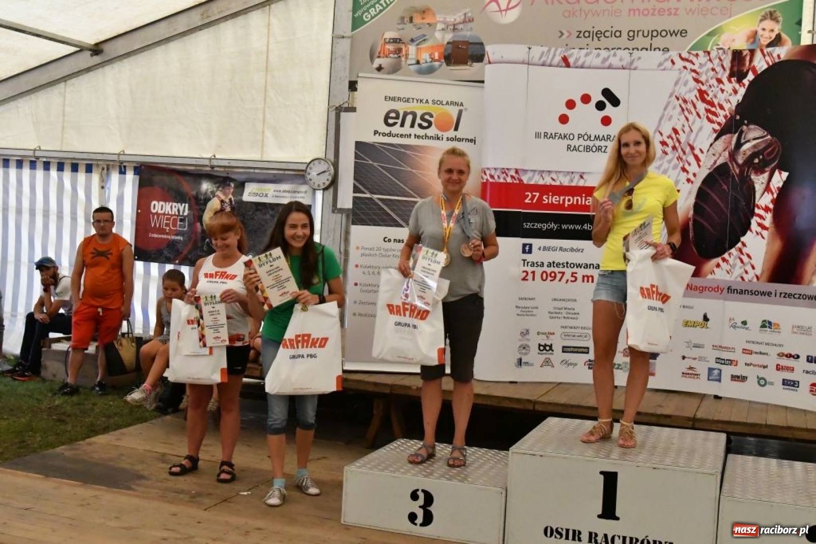 Zdjęcie w galerii na portalu naszraciborz.pl: Biegacze Rafako S.A. wicemistrzami w III Mistrzostwach Polski Energetyków w Półmaratonie wiadomości z regionu