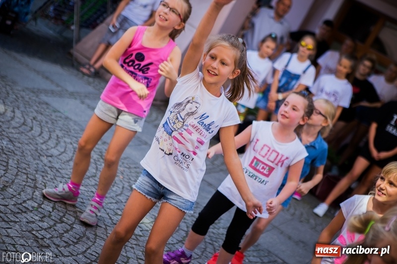 Zdjęcie w galerii na portalu naszraciborz.pl: RCK przyjmuje już zapisy na zajęcia wakacyjne  wiadomości z regionu