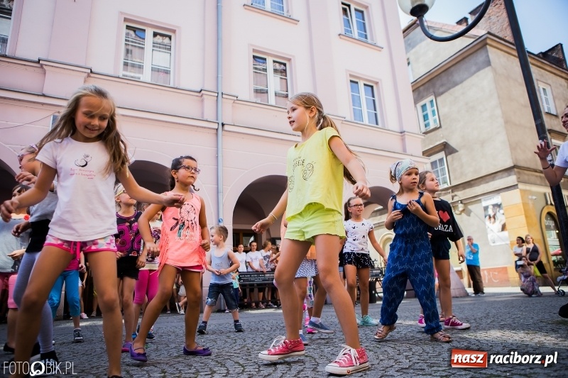Zdjęcie w galerii na portalu naszraciborz.pl: RCK przyjmuje już zapisy na zajęcia wakacyjne  wiadomości z regionu