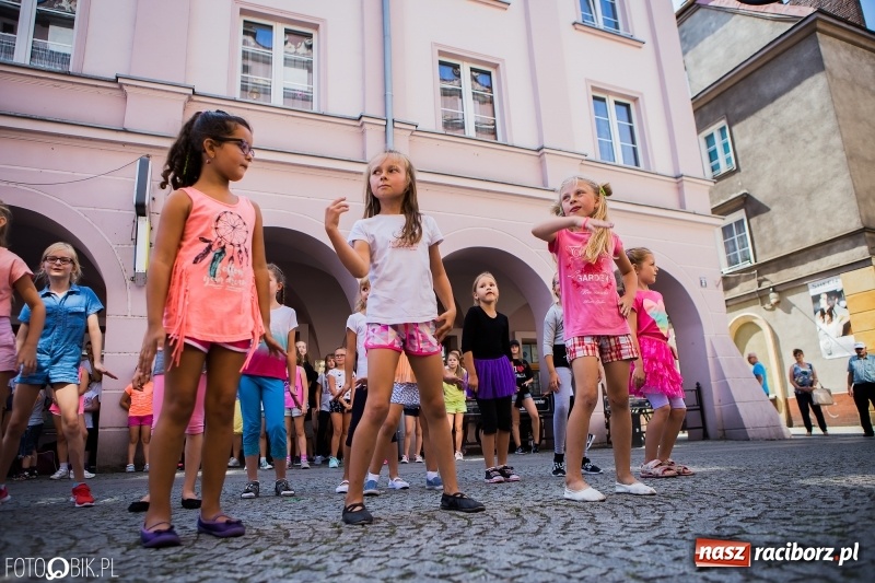 Zdjęcie w galerii na portalu naszraciborz.pl: RCK przyjmuje już zapisy na zajęcia wakacyjne  wiadomości z regionu