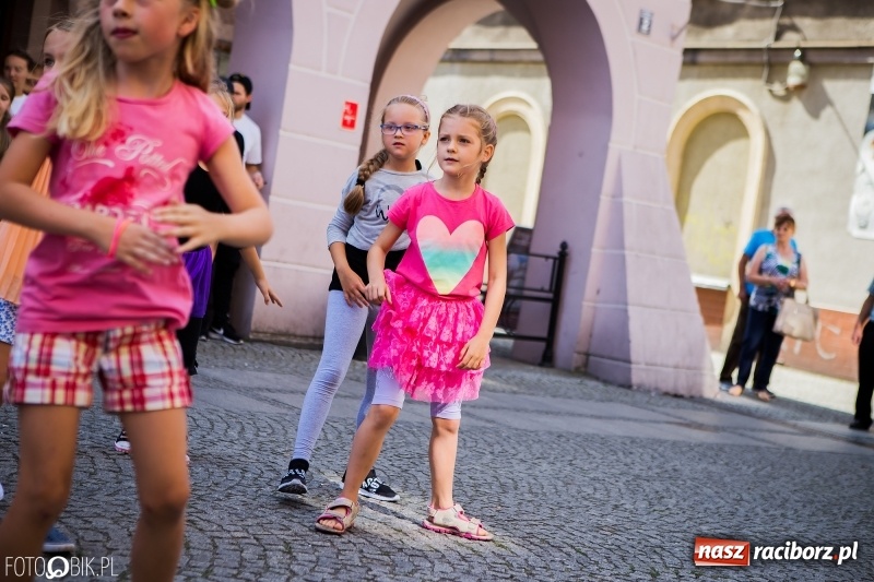 Zdjęcie w galerii na portalu naszraciborz.pl: RCK przyjmuje już zapisy na zajęcia wakacyjne  wiadomości z regionu