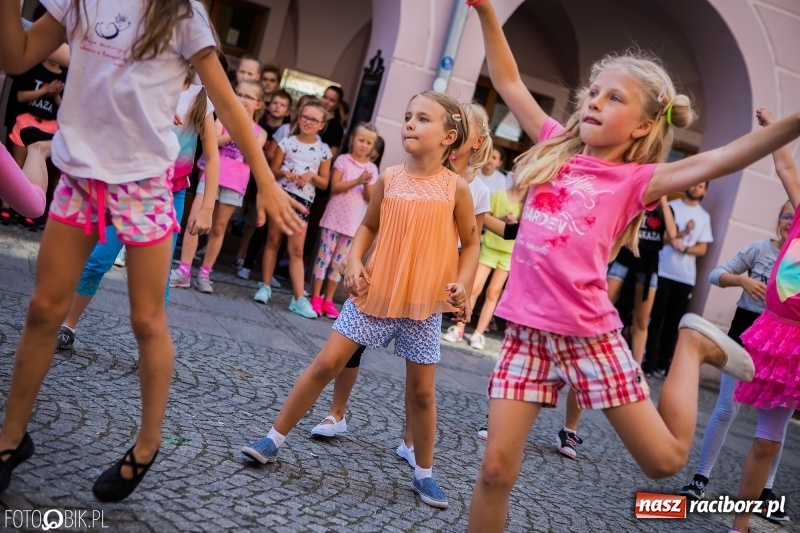 Zdjęcie w galerii na portalu naszraciborz.pl: RCK przyjmuje już zapisy na zajęcia wakacyjne  wiadomości z regionu