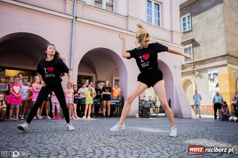 Zdjęcie w galerii na portalu naszraciborz.pl: RCK przyjmuje już zapisy na zajęcia wakacyjne  wiadomości z regionu