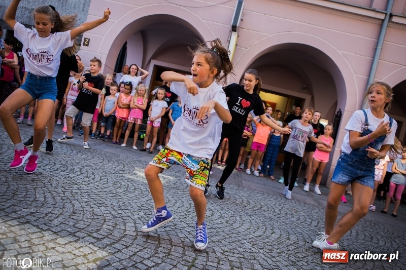 Zdjęcie w galerii na portalu naszraciborz.pl: RCK przyjmuje już zapisy na zajęcia wakacyjne  wiadomości z regionu